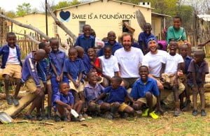 Smile is a foundation: proyecto solidario de Bilbao a Zimbabwe